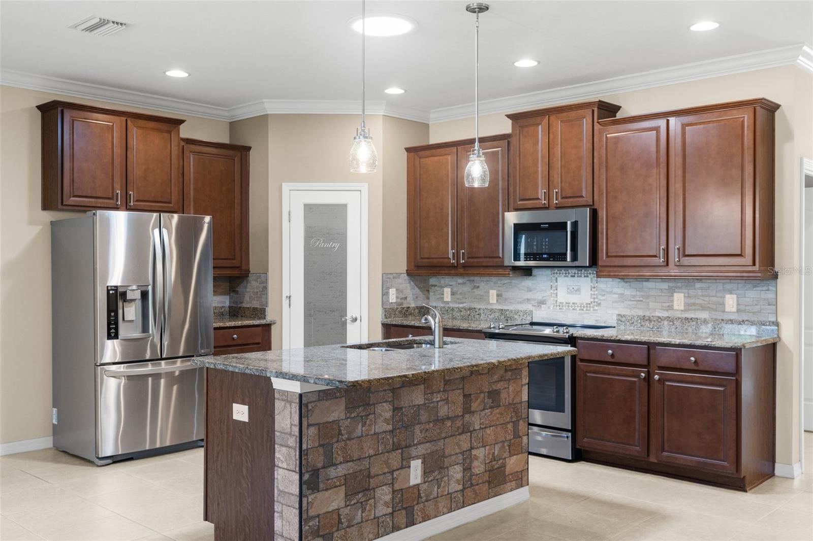29149 COCHITI LAKE DR, SAN ANTONIO, FL, 33576