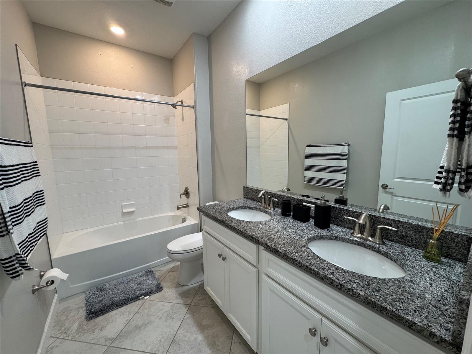 21840 CREST MEADOW DR, LAND O LAKES, FL, 34637