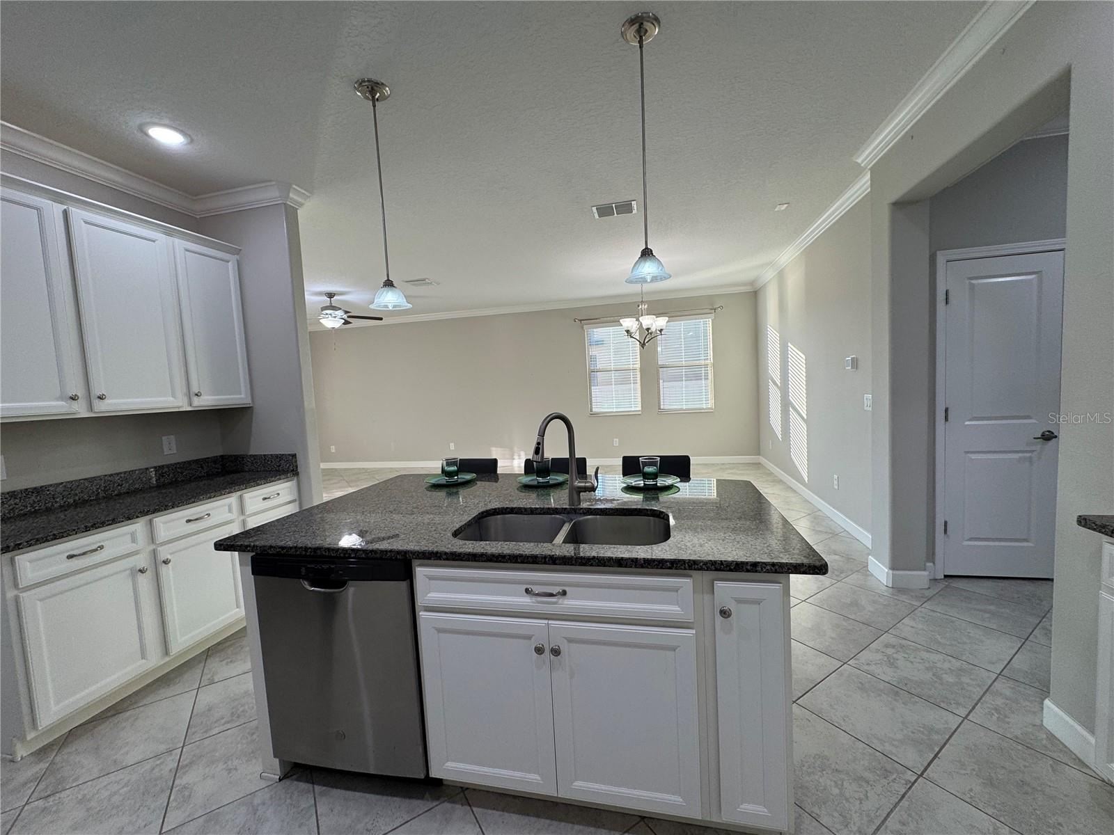 21840 CREST MEADOW DR, LAND O LAKES, FL, 34637