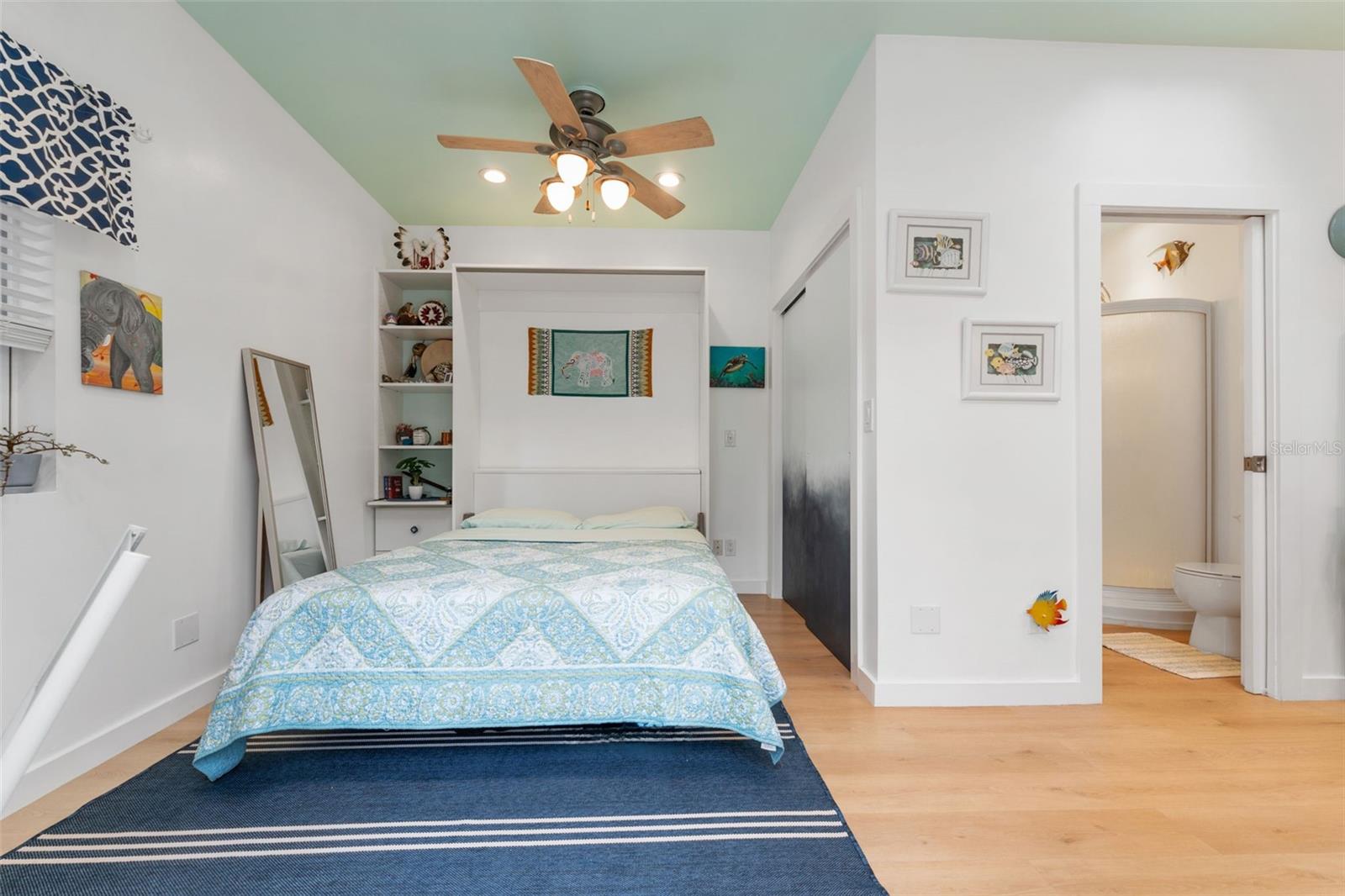 2545 2ND AVE N, ST PETERSBURG, FL, 33713