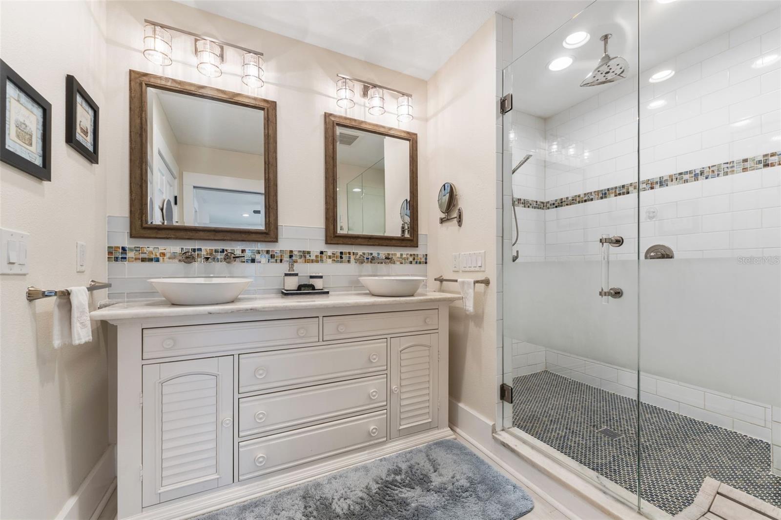 2545 2ND AVE N, ST PETERSBURG, FL, 33713