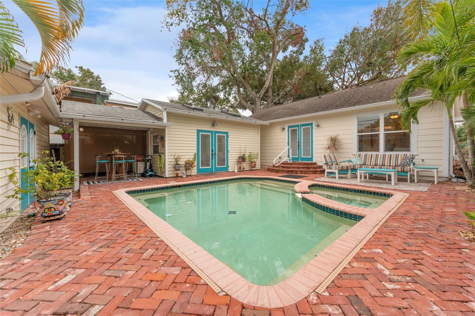 2545 2ND AVE N, ST PETERSBURG, FL, 33713