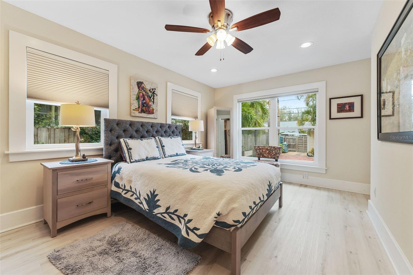 2545 2ND AVE N, ST PETERSBURG, FL, 33713