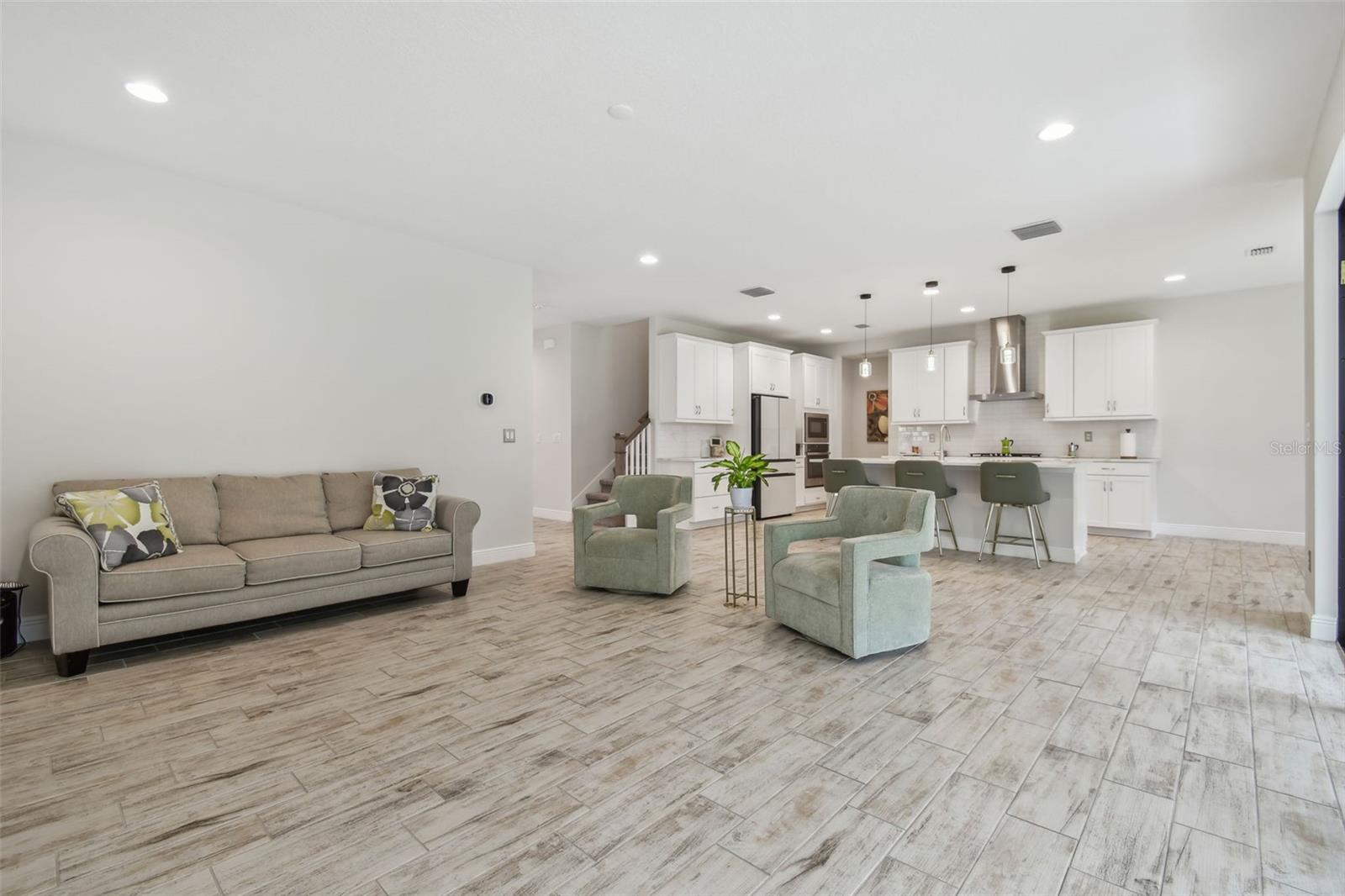 14690 HORSE TROT RD, LITHIA, FL, 33547