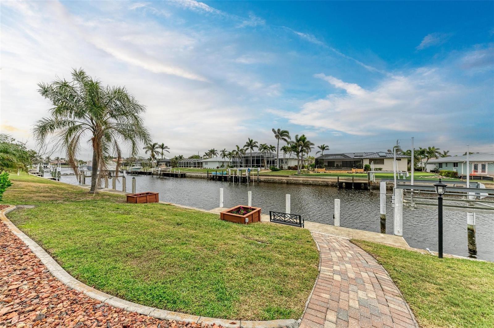 820 VIA TUNIS, PUNTA GORDA, FL, 33950