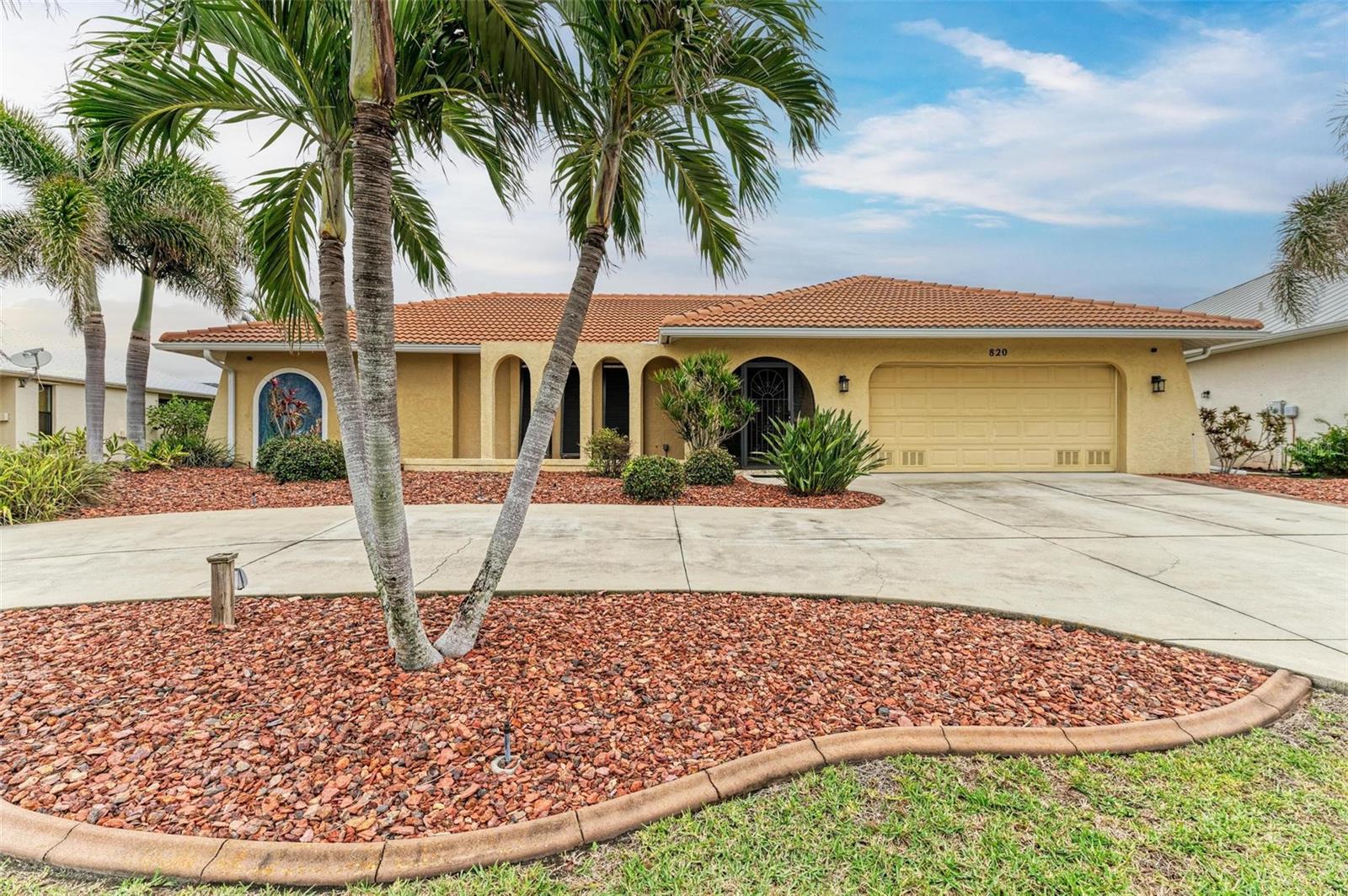 820 VIA TUNIS, PUNTA GORDA, FL, 33950