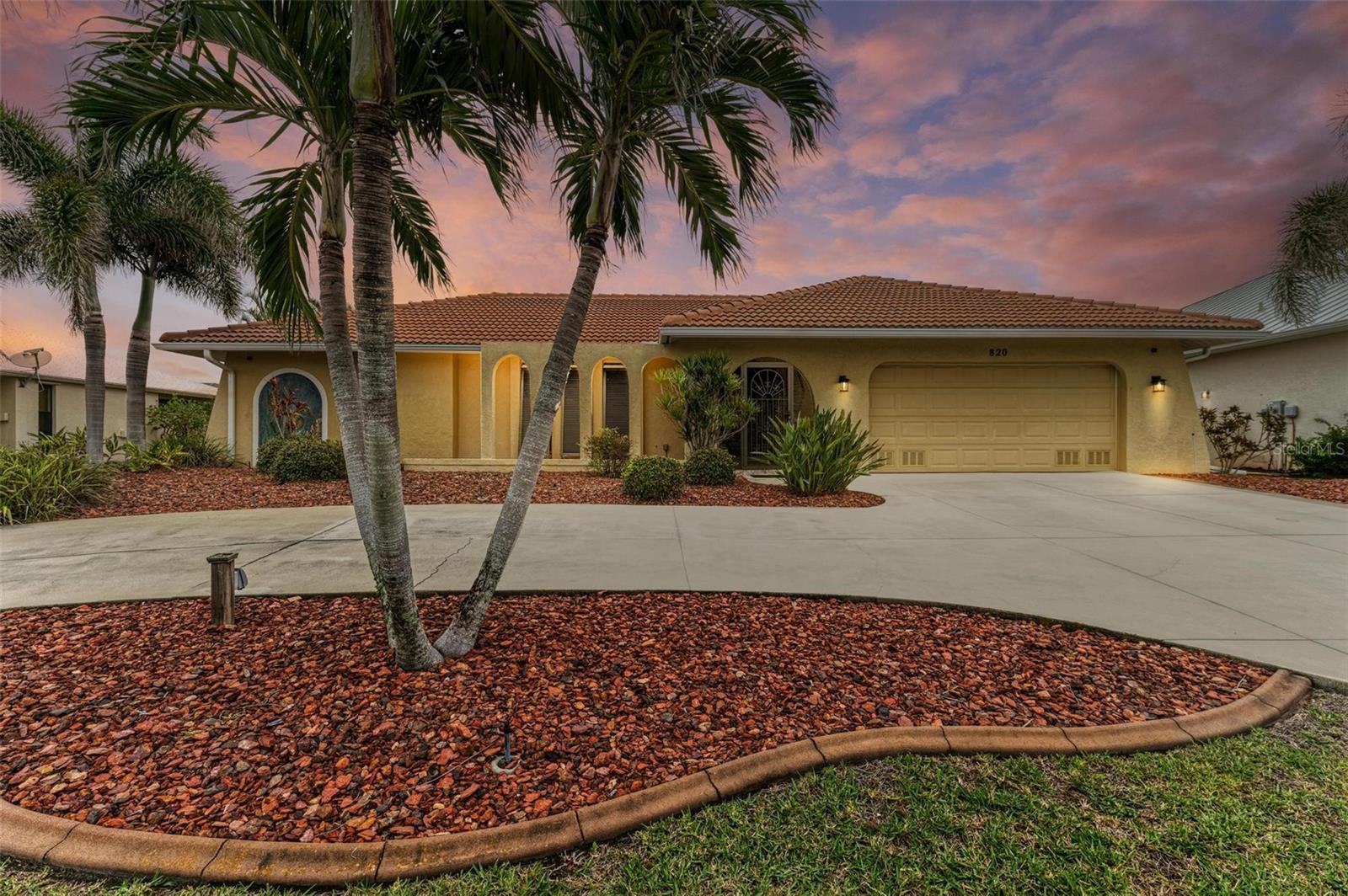 820 VIA TUNIS, PUNTA GORDA, FL, 33950