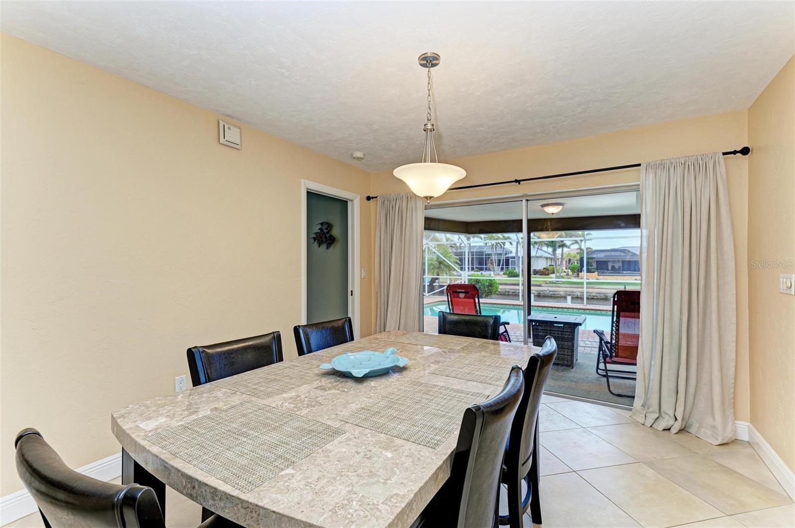 820 VIA TUNIS, PUNTA GORDA, FL, 33950