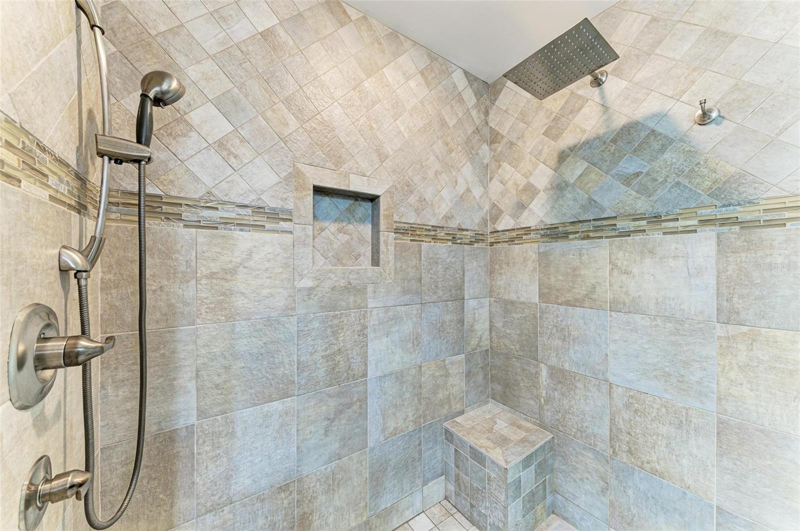 820 VIA TUNIS, PUNTA GORDA, FL, 33950