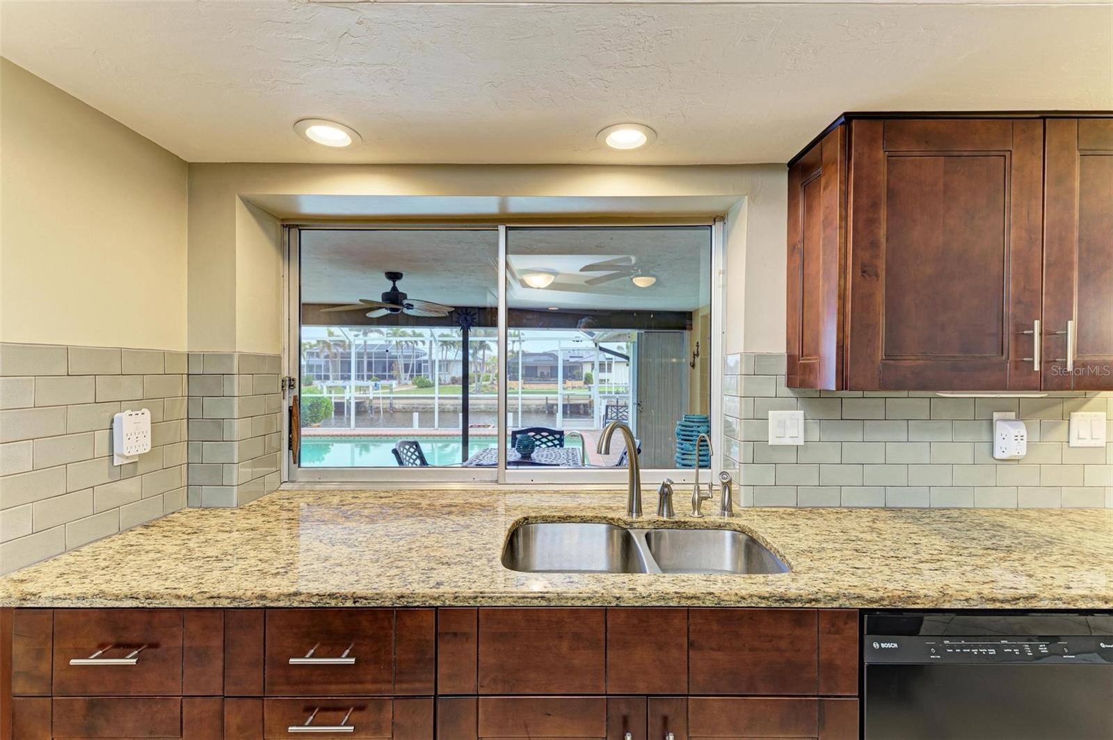 820 VIA TUNIS, PUNTA GORDA, FL, 33950