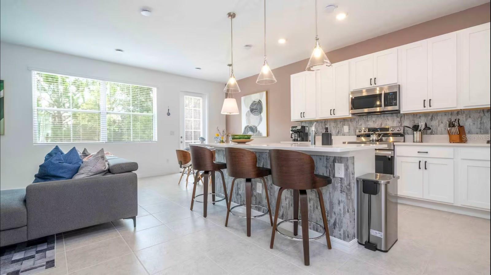 607 LONGBOAT DR, DAVENPORT, FL, 33896