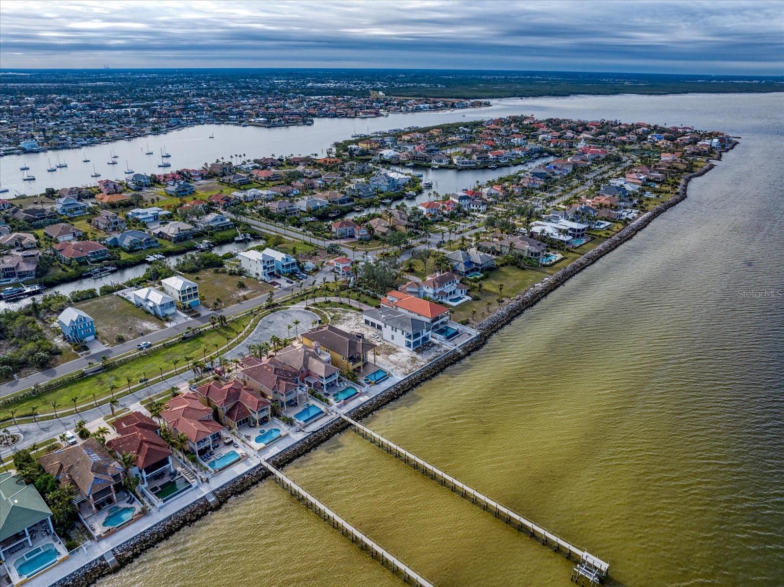 6408 BRIGHT BAY CT, APOLLO BEACH, FL, 33572