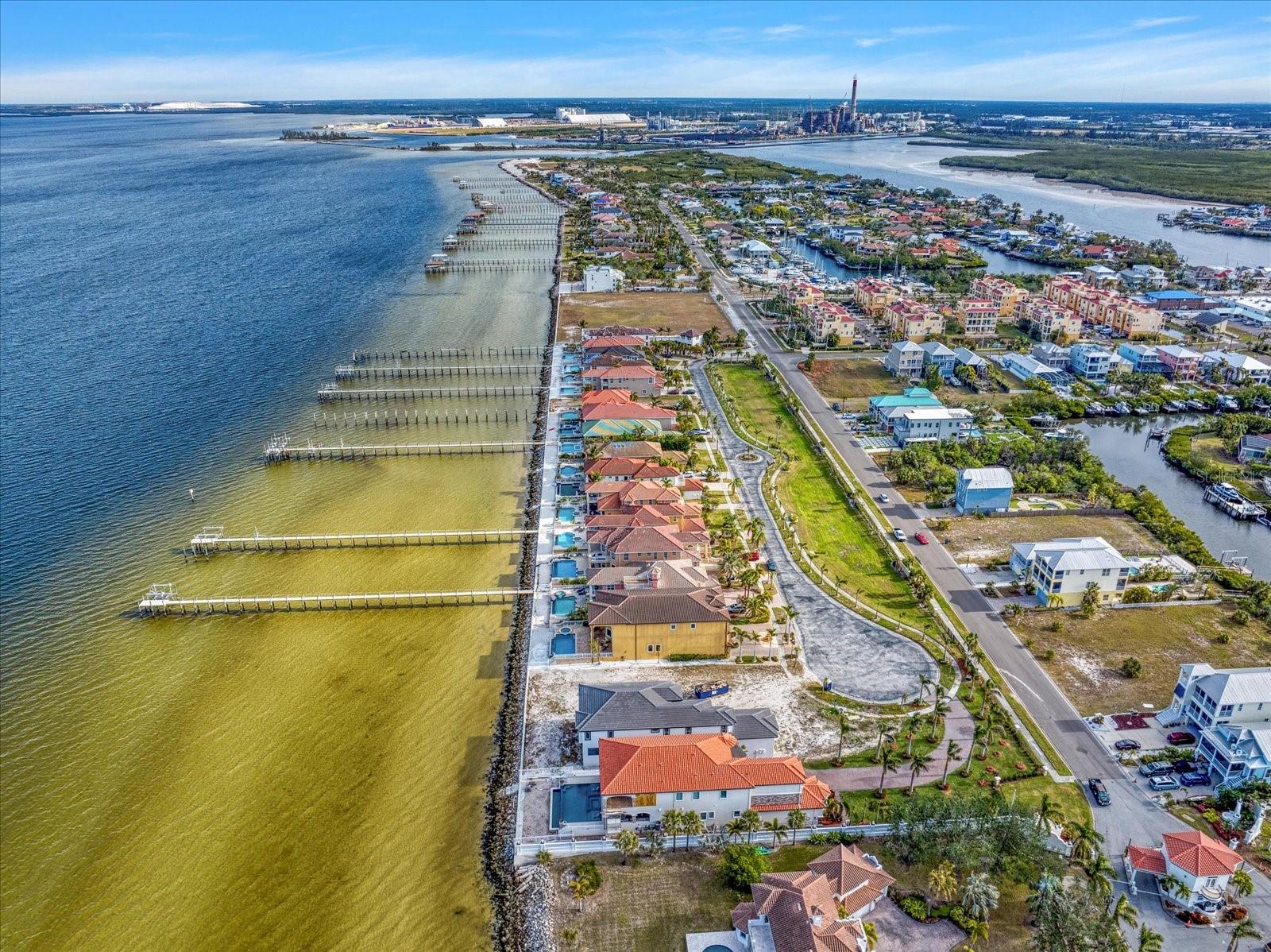6408 BRIGHT BAY CT, APOLLO BEACH, FL, 33572