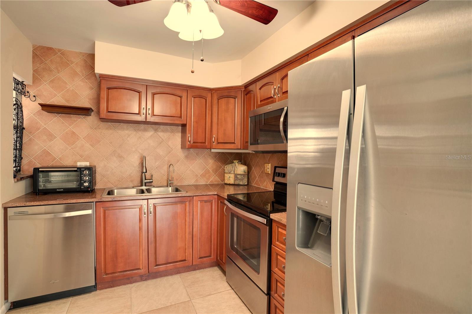 8360 CANDLEWOOD RD, SEMINOLE, FL, 33777