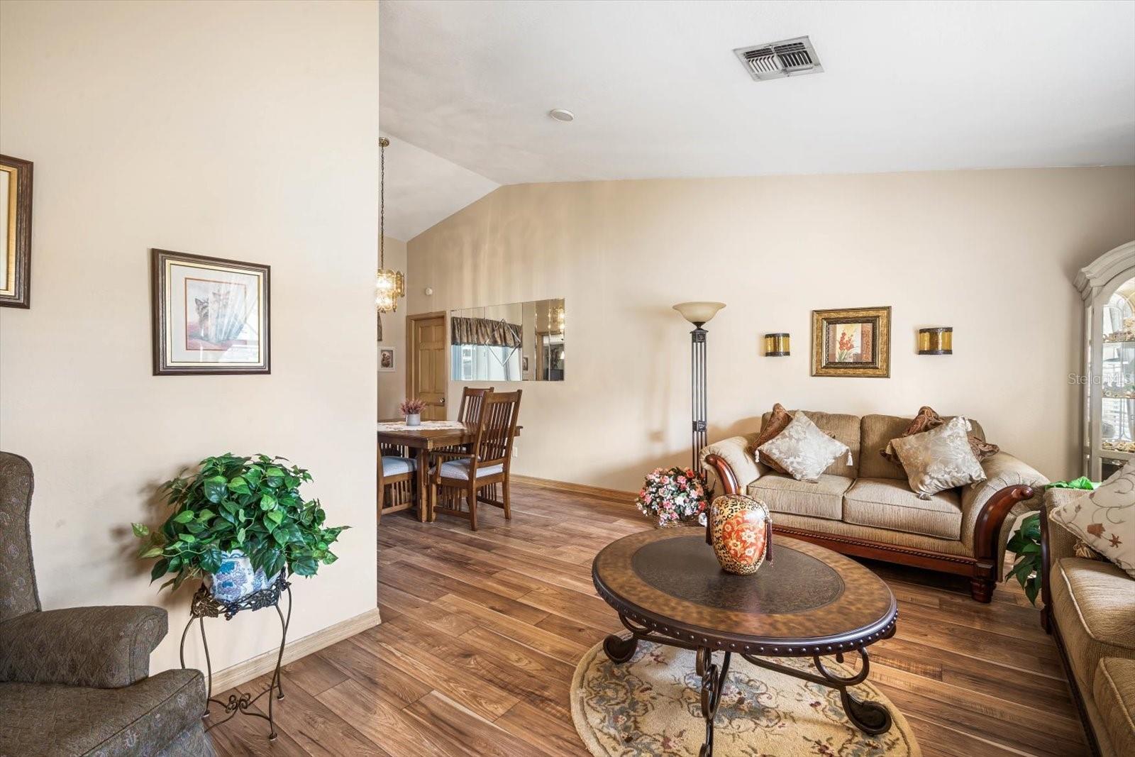 11097 GOLDEN EAGLE AVE, WEEKI WACHEE, FL, 34613
