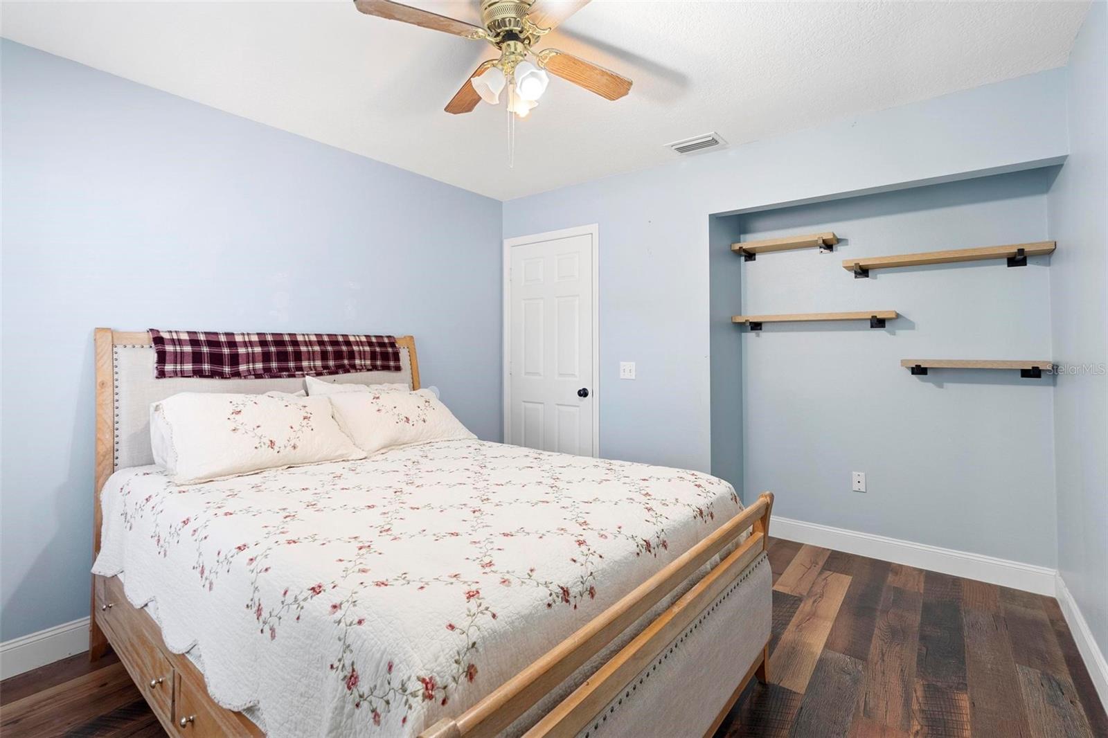 206 SANDSPUR LN, DELAND, FL, 32724