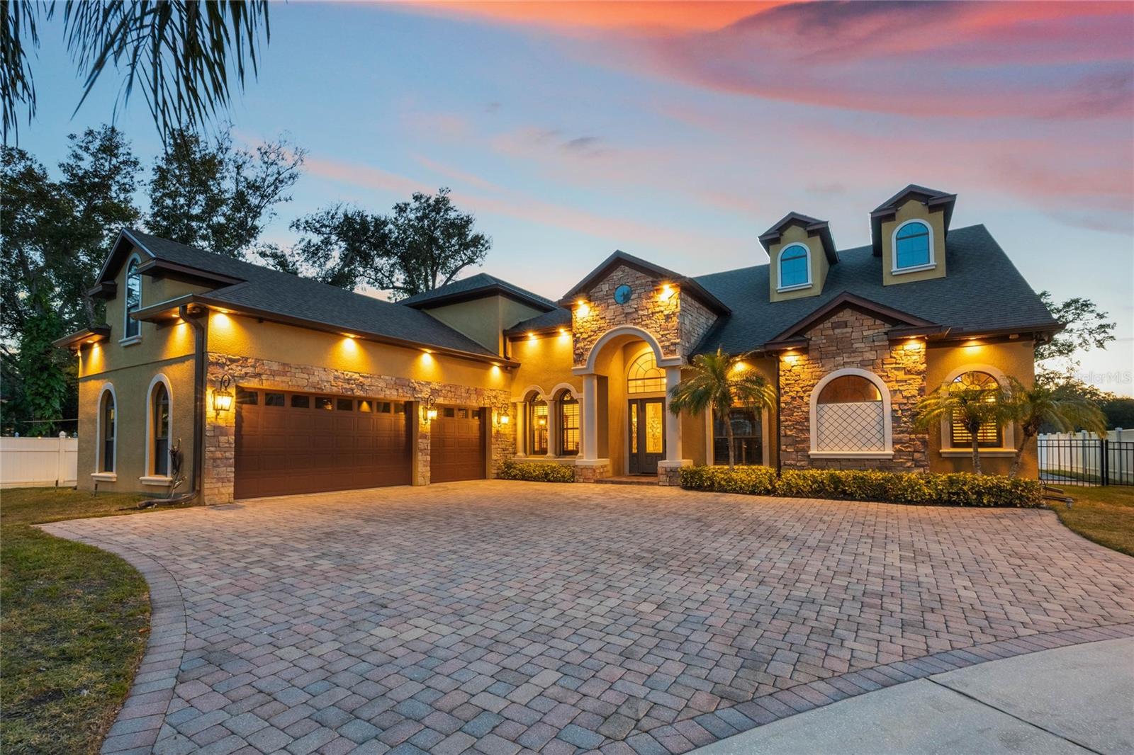 4500 STONE HEDGE DR, ORLANDO, FL, 32817