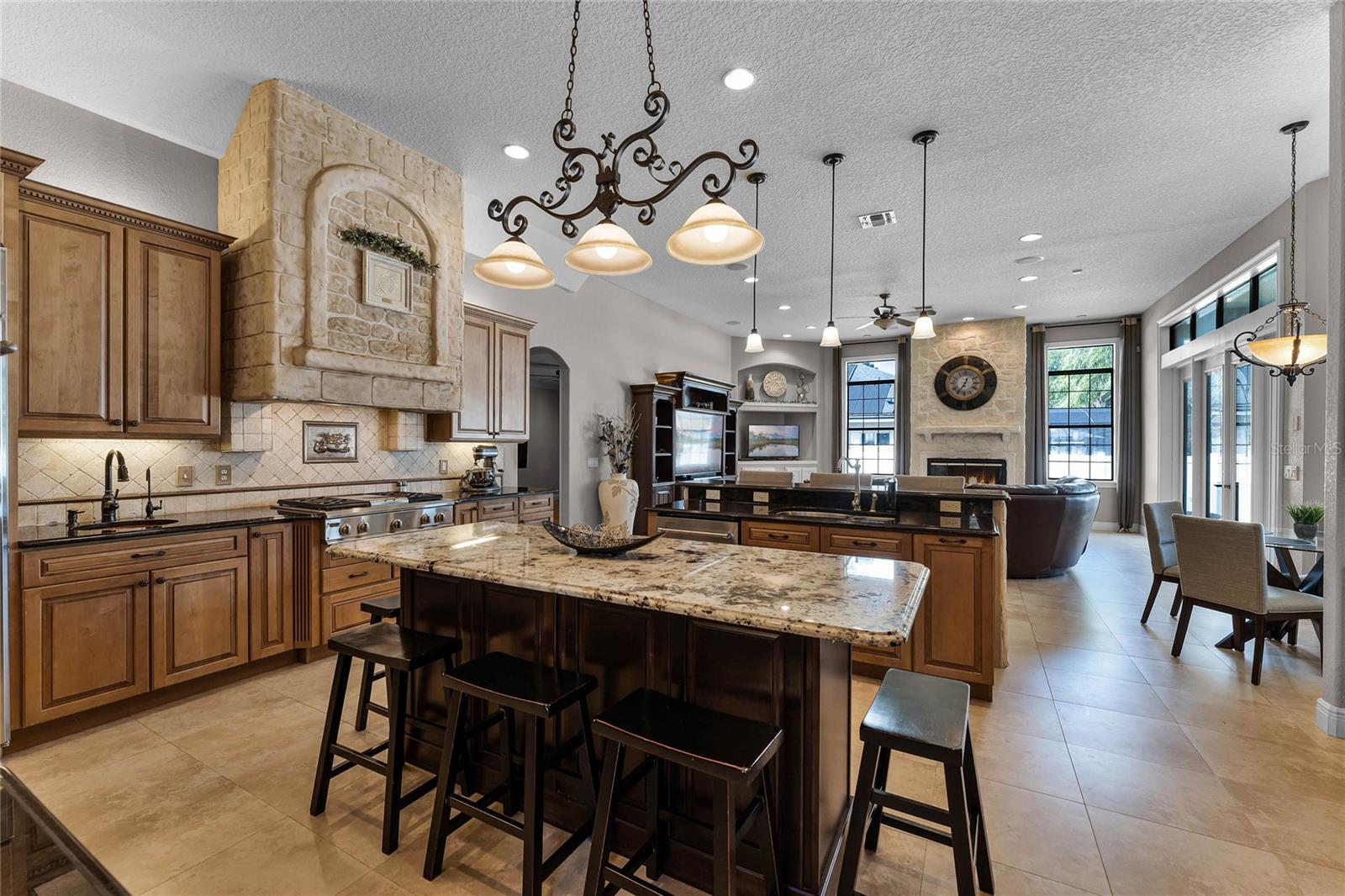 4500 STONE HEDGE DR, ORLANDO, FL, 32817