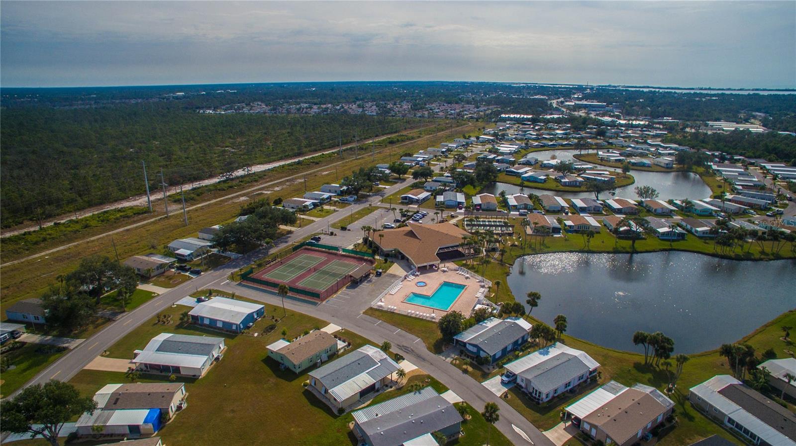 808 TANGERINE WOODS BLVD, ENGLEWOOD, FL, 34223