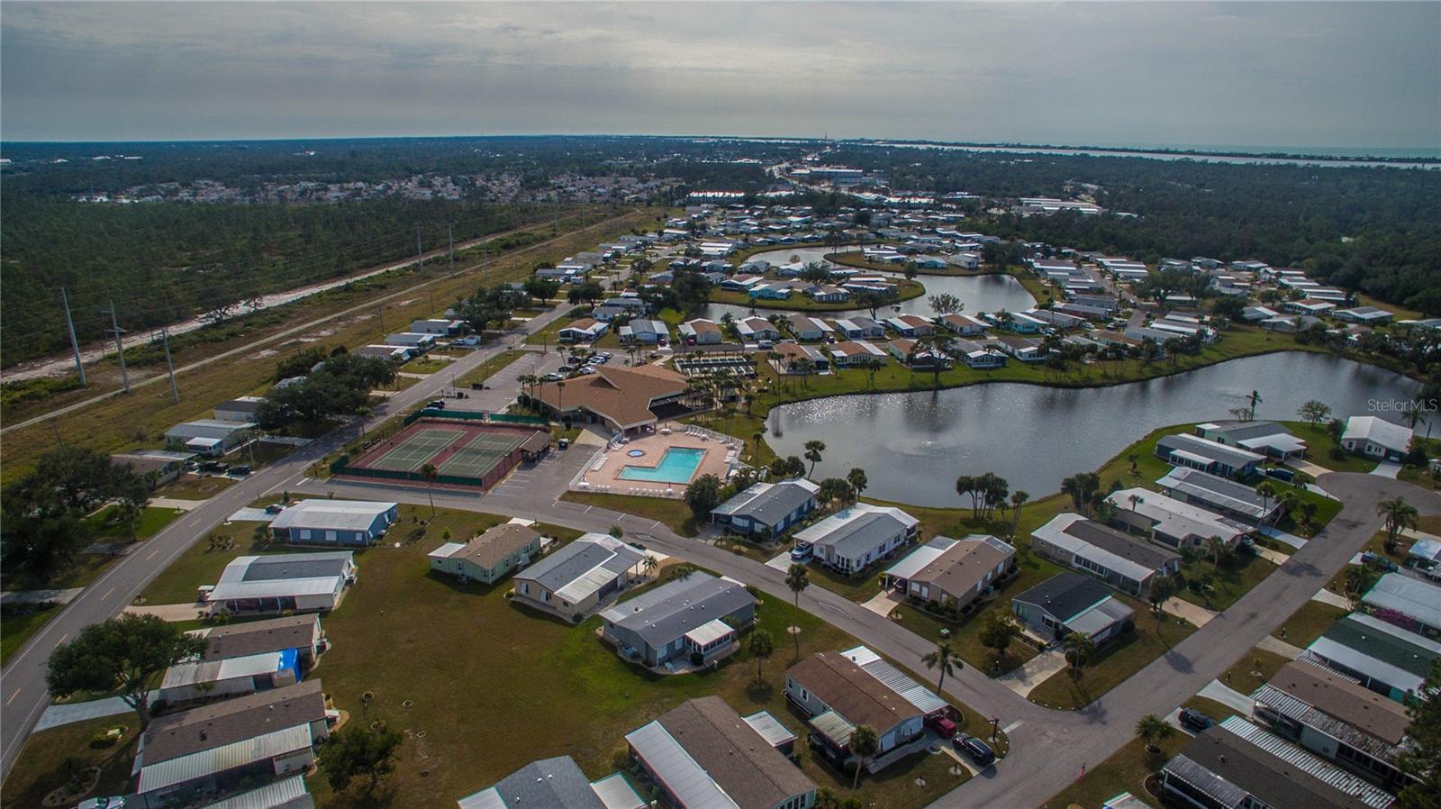 808 TANGERINE WOODS BLVD, ENGLEWOOD, FL, 34223
