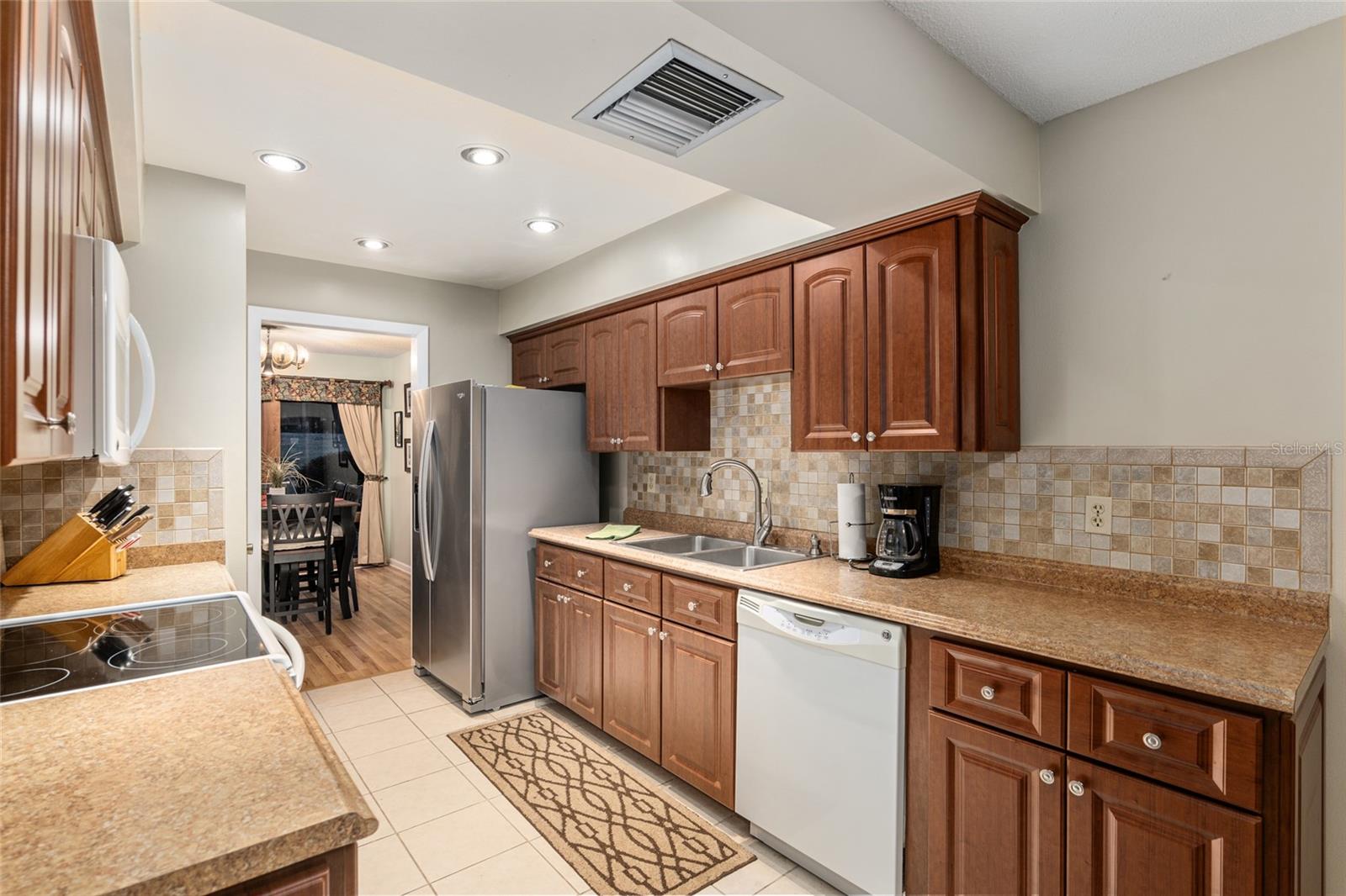 19660 SW 83RD PLACE RD #C18, DUNNELLON, FL, 34432