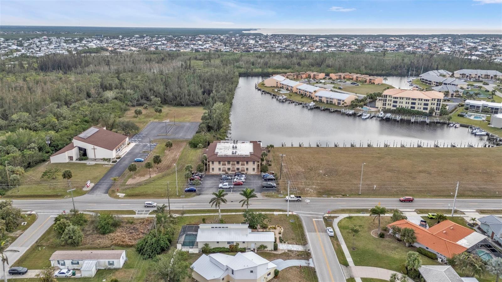 3114 MAGDALINA DR, PUNTA GORDA, FL, 33950
