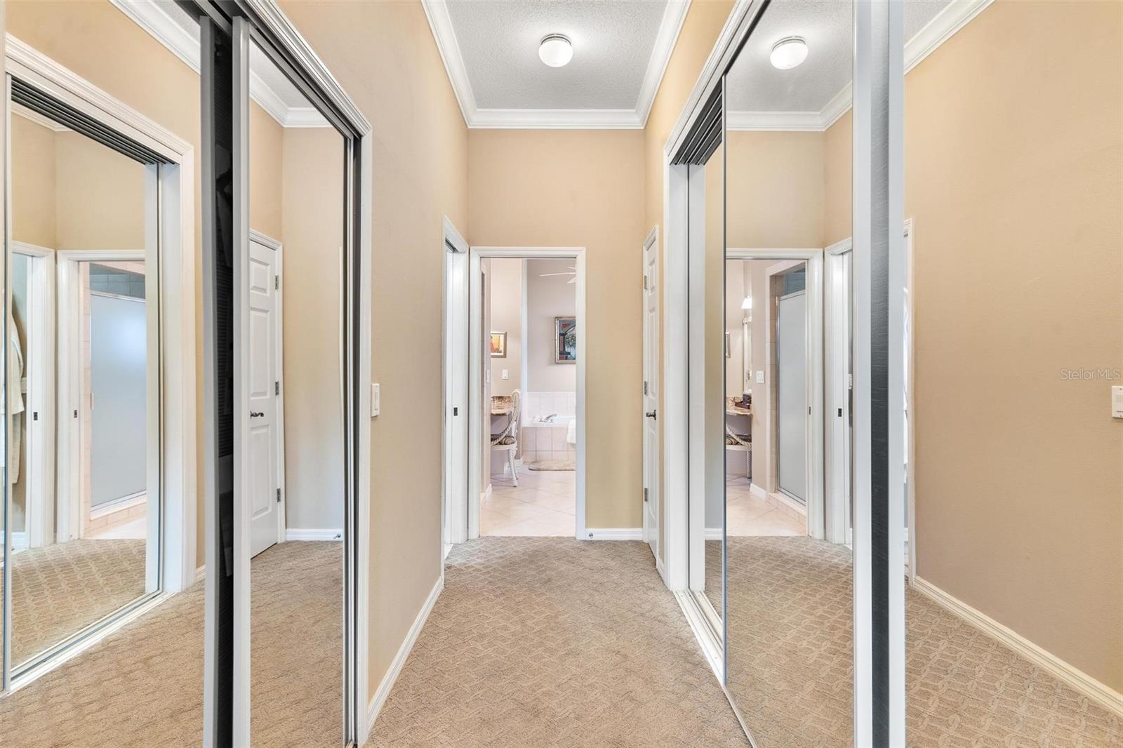 6216 LANDINGS BLVD, LADY LAKE, FL, 32159