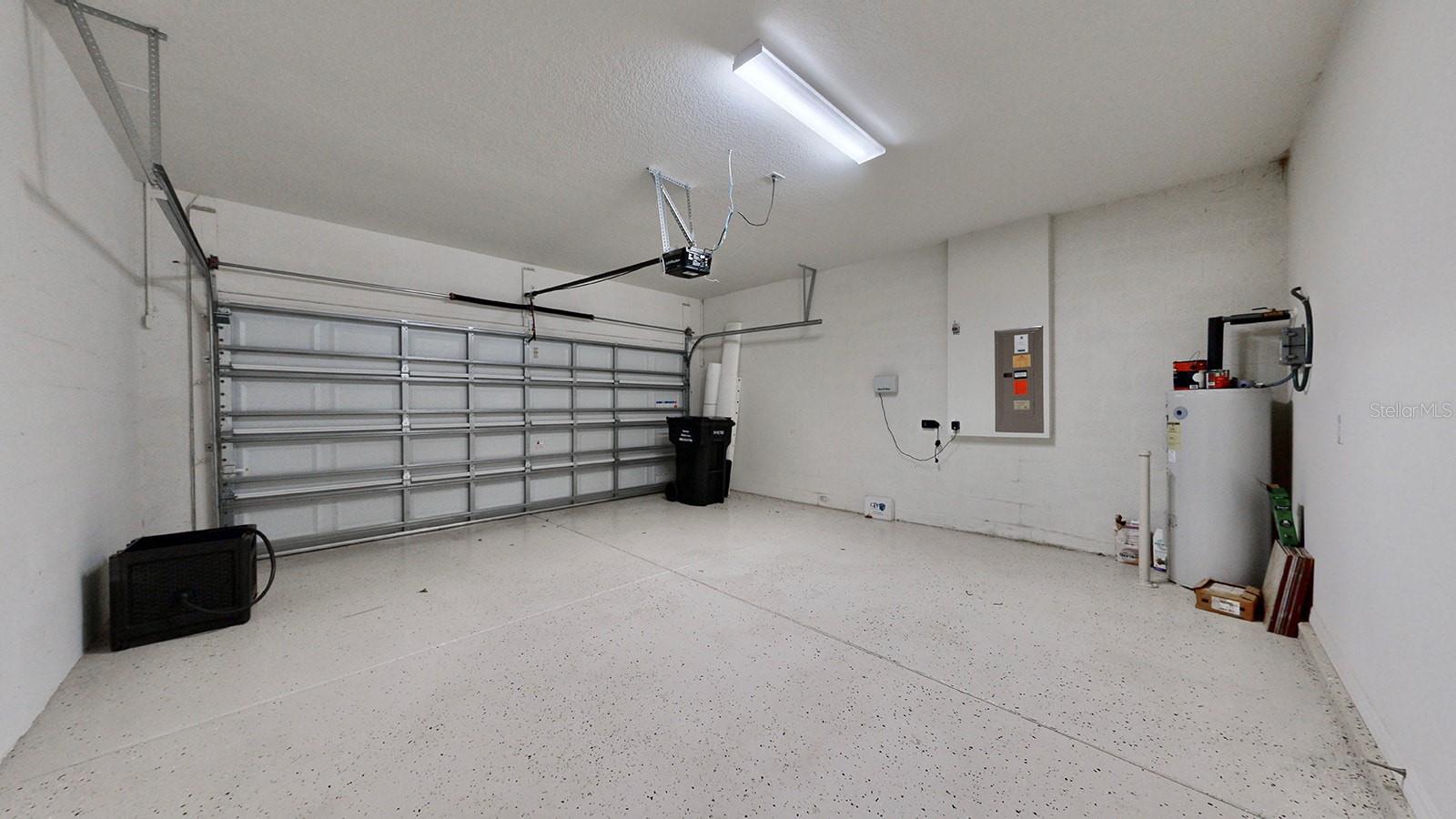18865 DEER TRACKS LOOP, LUTZ, FL, 33558