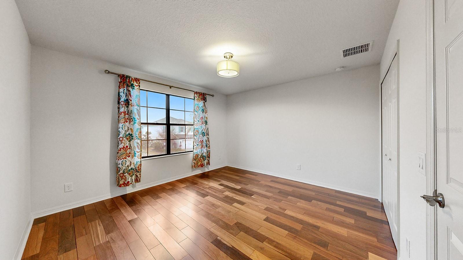 18865 DEER TRACKS LOOP, LUTZ, FL, 33558