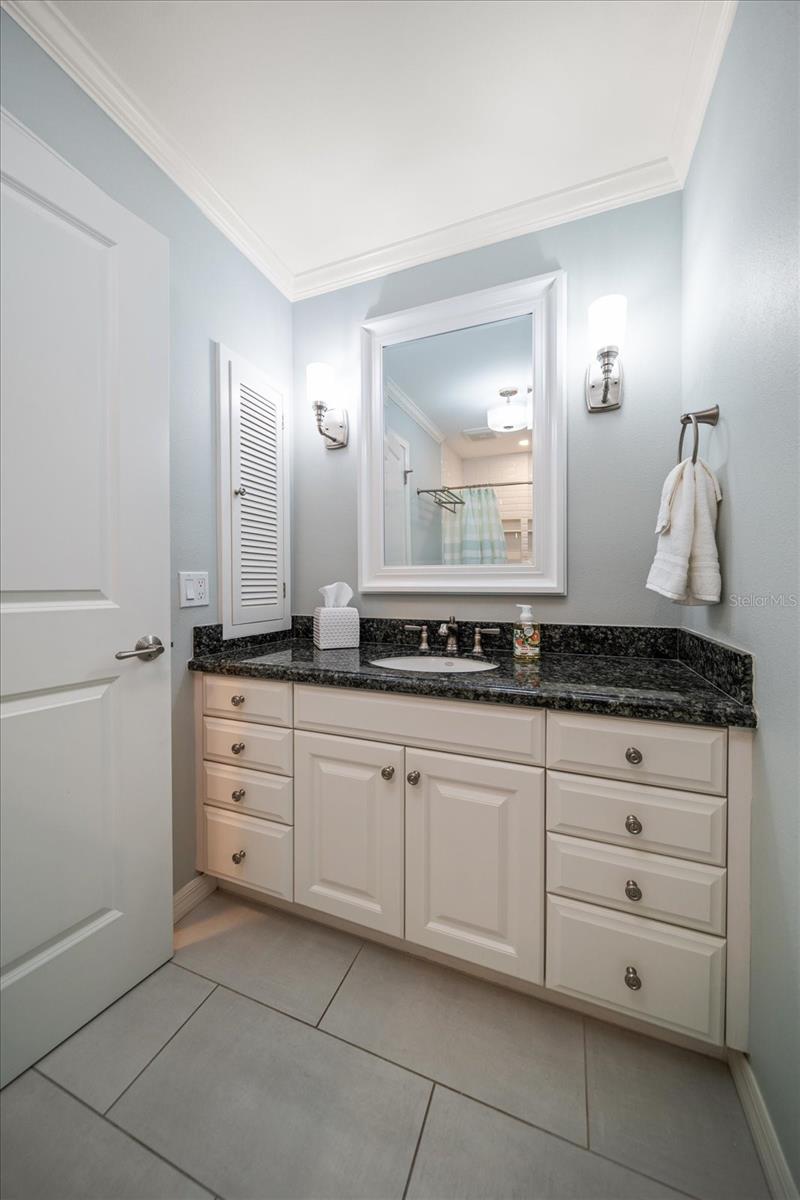 301 OSCEOLA RD, BELLEAIR, FL, 33756