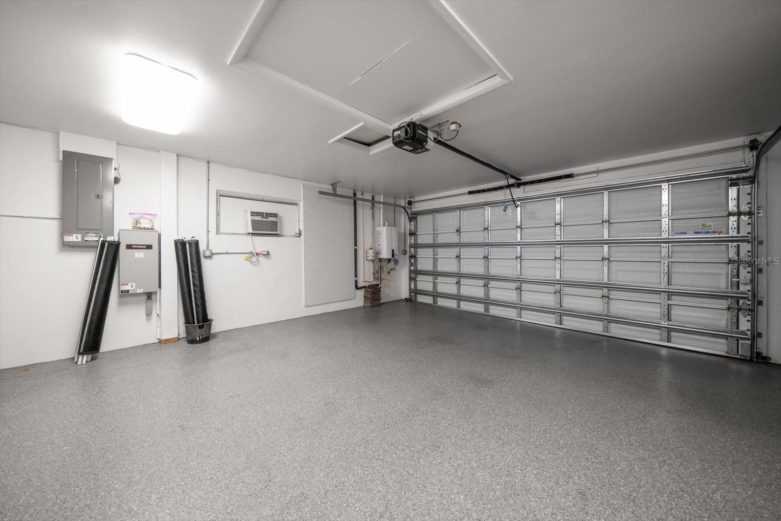 301 OSCEOLA RD, BELLEAIR, FL, 33756
