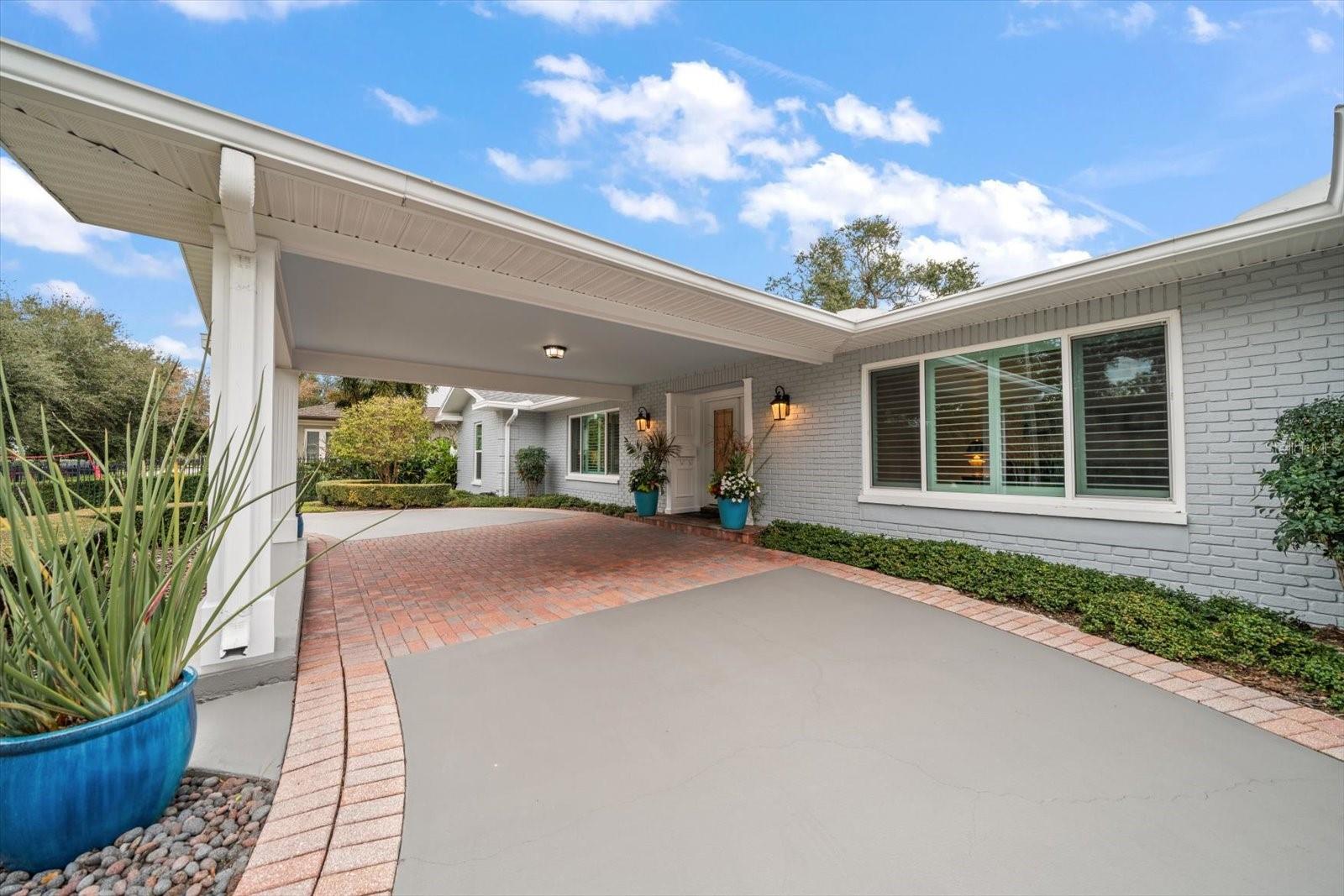 301 OSCEOLA RD, BELLEAIR, FL, 33756