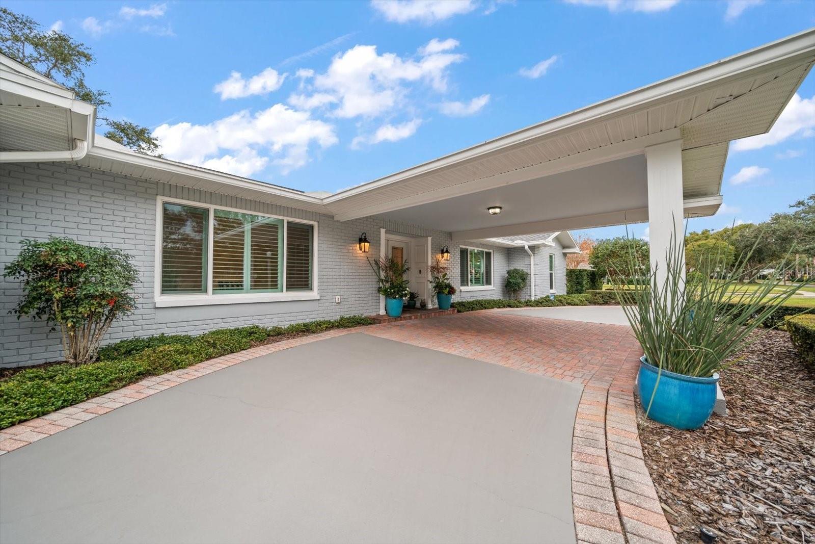 301 OSCEOLA RD, BELLEAIR, FL, 33756