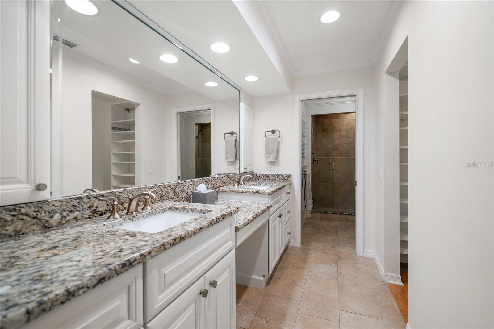 301 OSCEOLA RD, BELLEAIR, FL, 33756