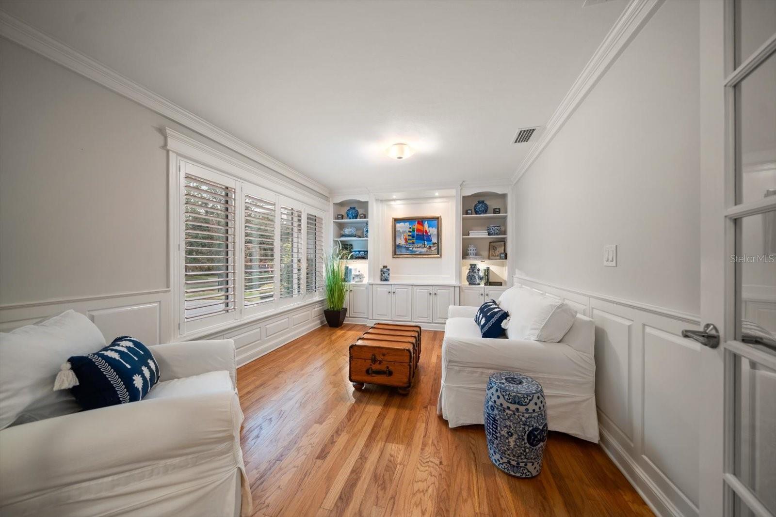 301 OSCEOLA RD, BELLEAIR, FL, 33756