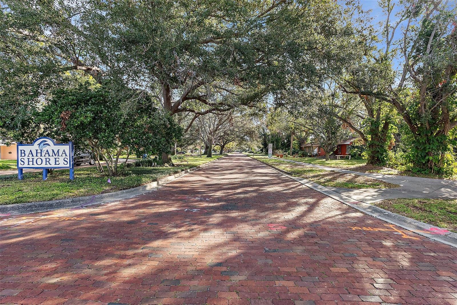 219 57TH AVE S, ST PETERSBURG, FL, 33705
