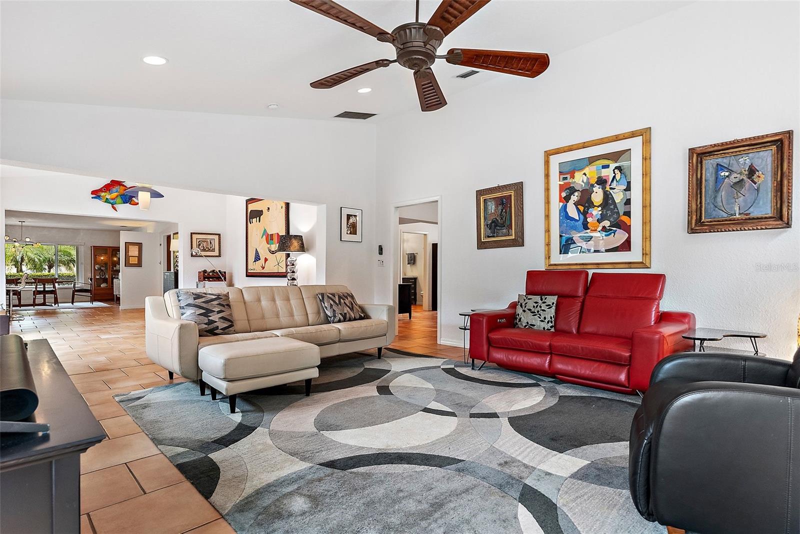 219 57TH AVE S, ST PETERSBURG, FL, 33705