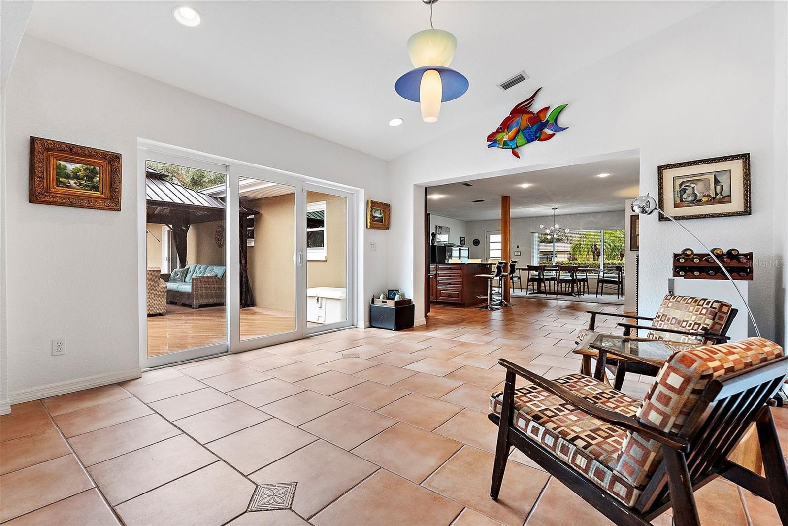 219 57TH AVE S, ST PETERSBURG, FL, 33705