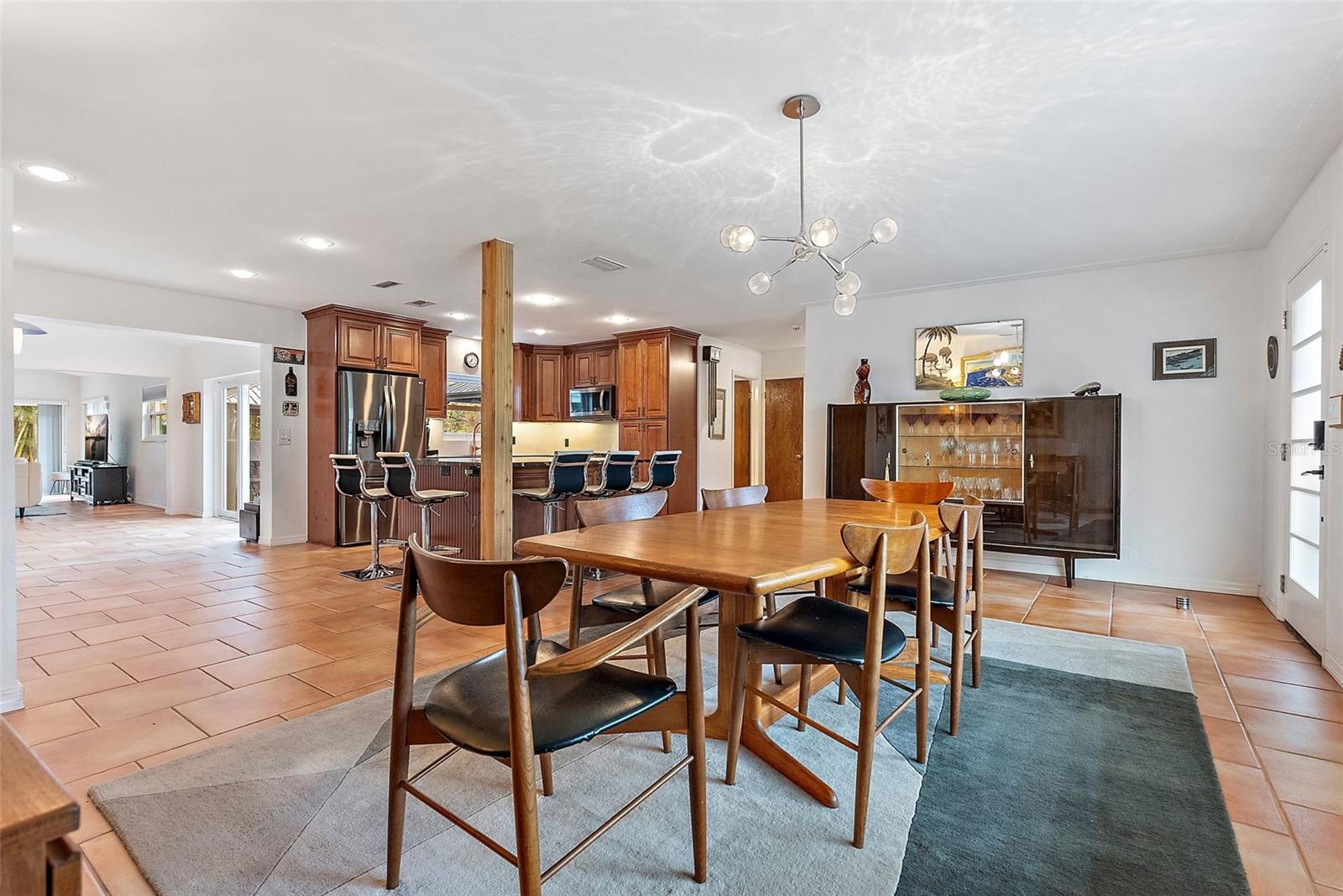 219 57TH AVE S, ST PETERSBURG, FL, 33705