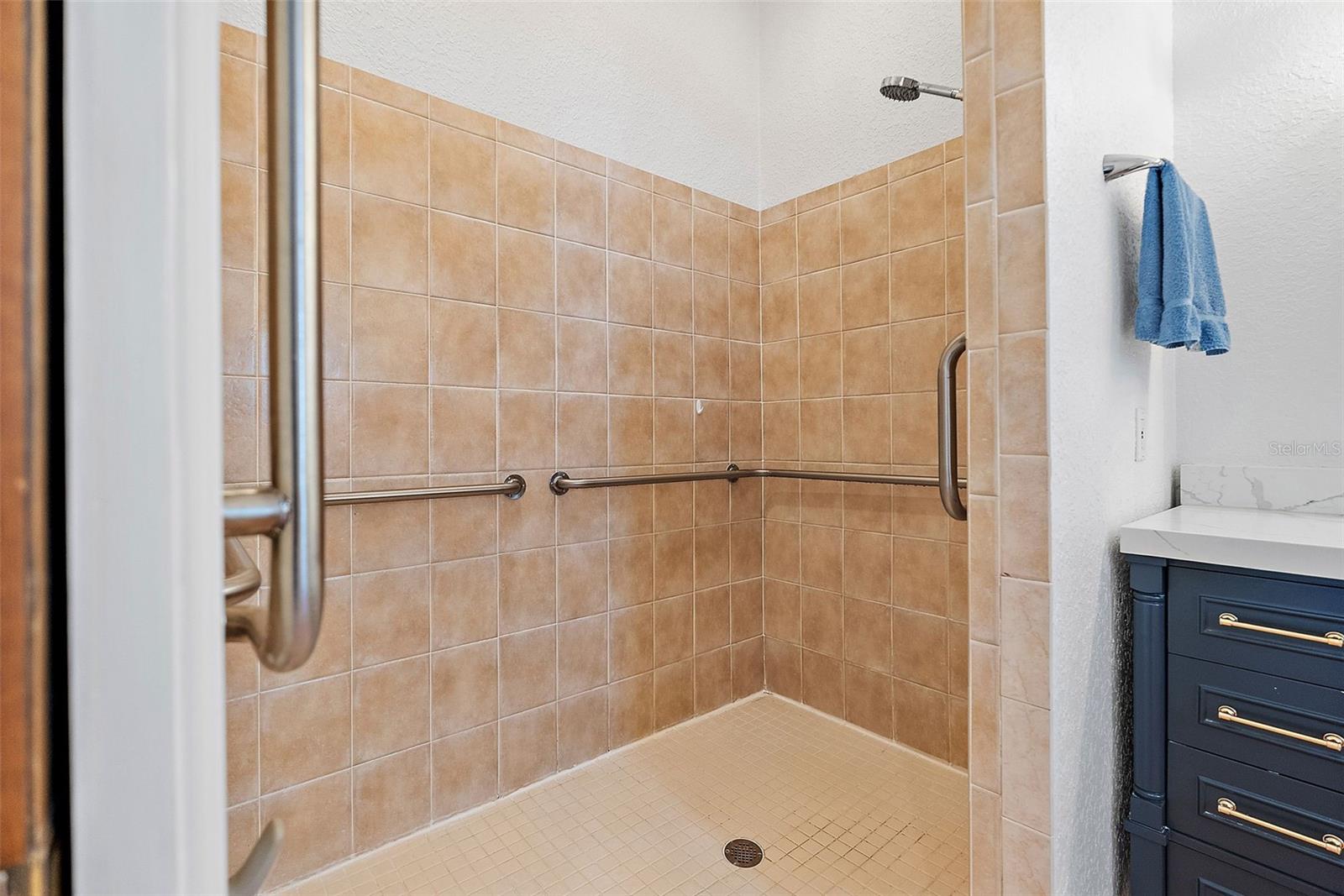 219 57TH AVE S, ST PETERSBURG, FL, 33705