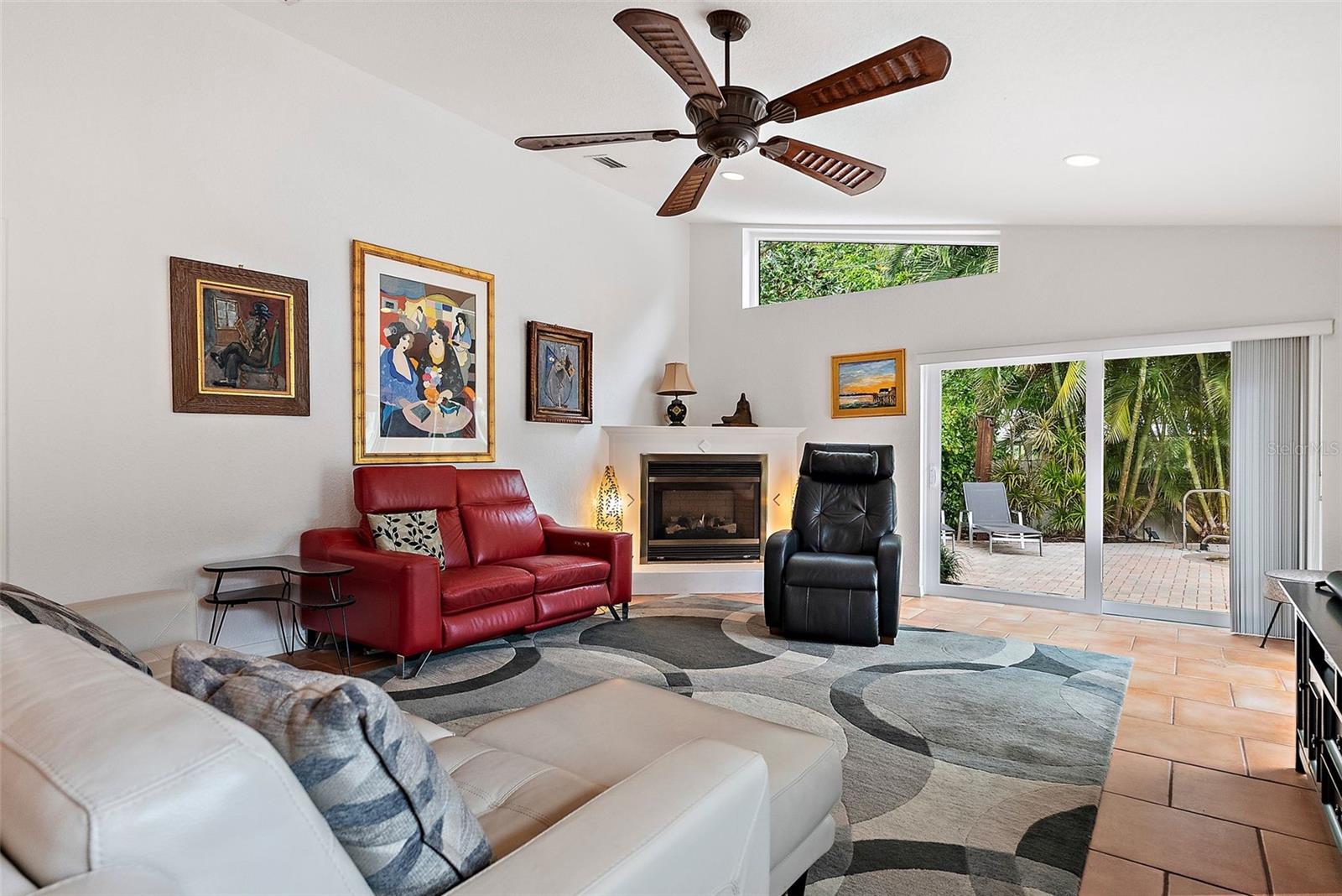 219 57TH AVE S, ST PETERSBURG, FL, 33705