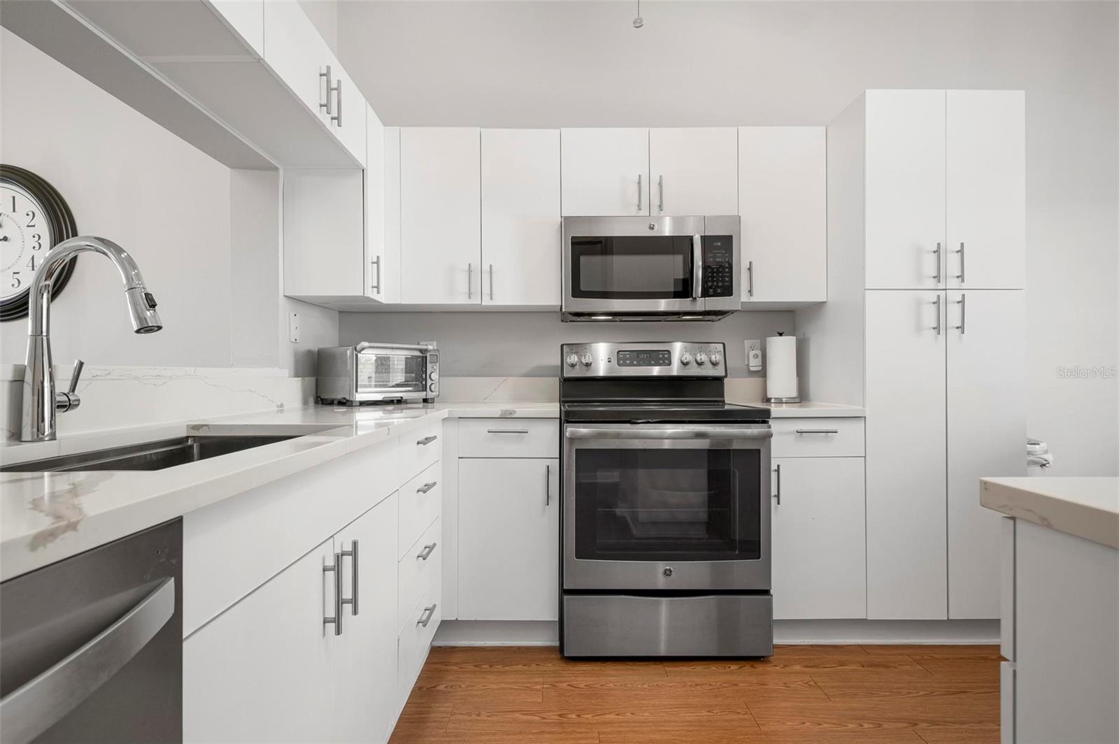 9610 CLUB SOUTH CIR #4301, SARASOTA, FL, 34238