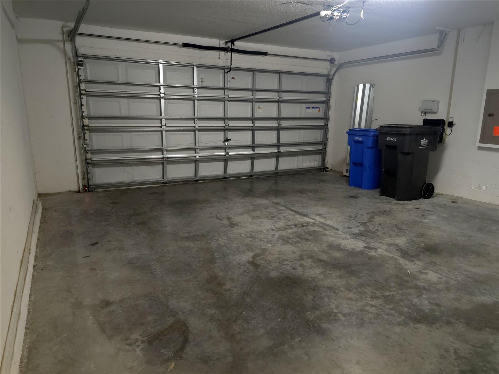 10633 STANDING STONE DR, WIMAUMA, FL, 33598