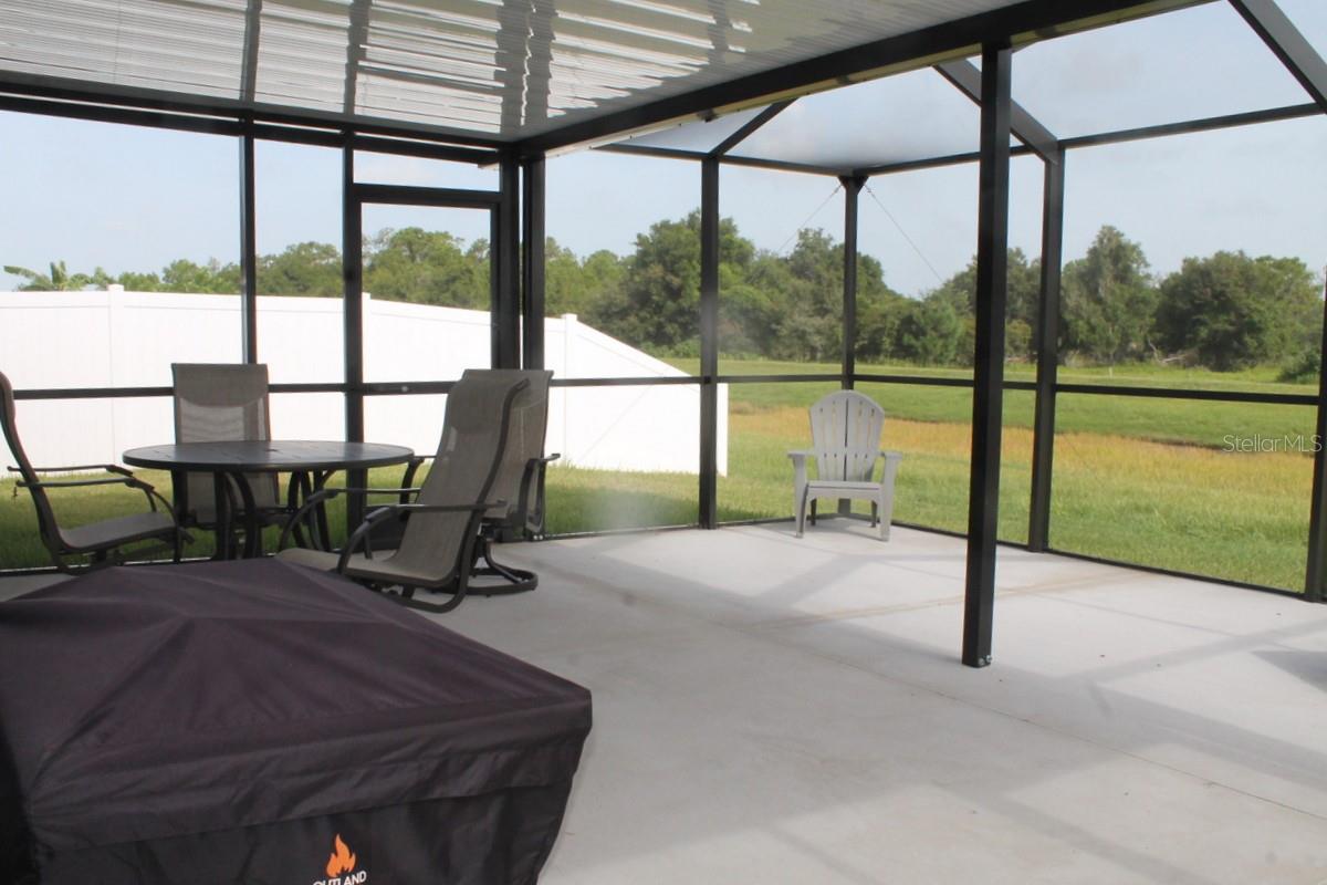 10633 STANDING STONE DR, WIMAUMA, FL, 33598