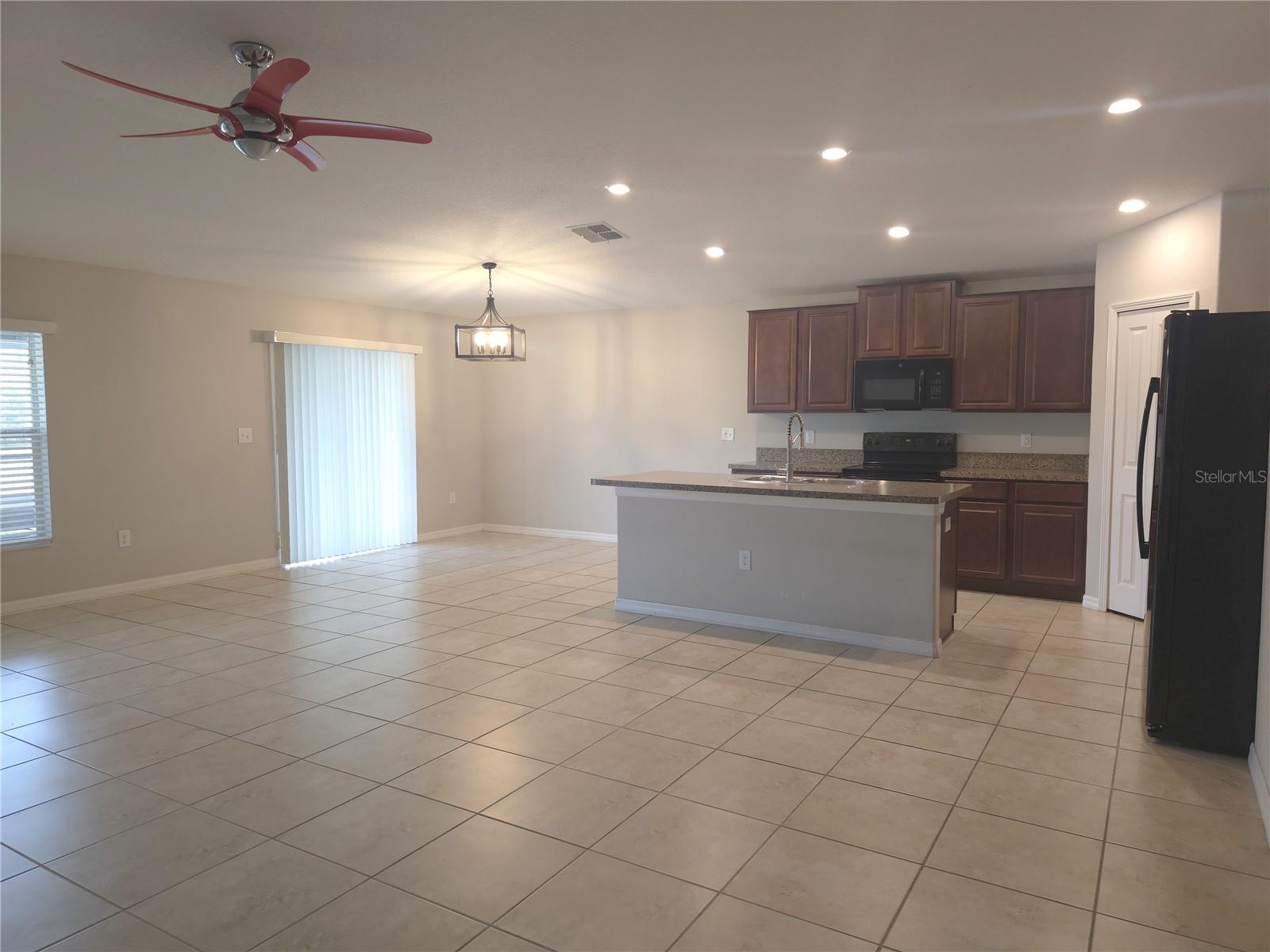 10633 STANDING STONE DR, WIMAUMA, FL, 33598
