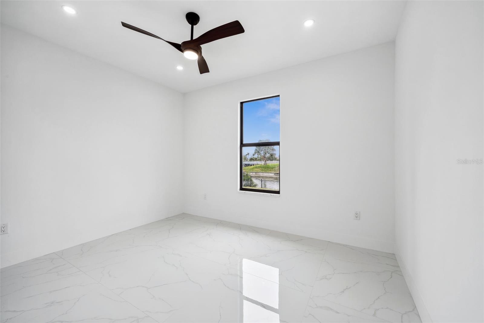 1134 SW 31ST TER, CAPE CORAL, FL, 33914