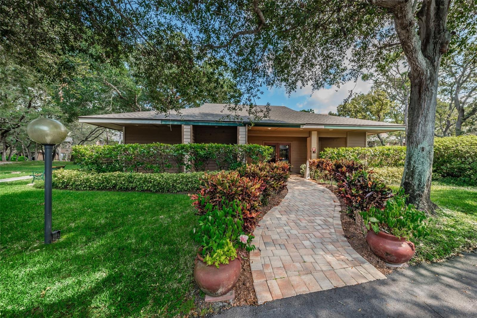 204 LENNOX RD W, PALM HARBOR, FL, 34683