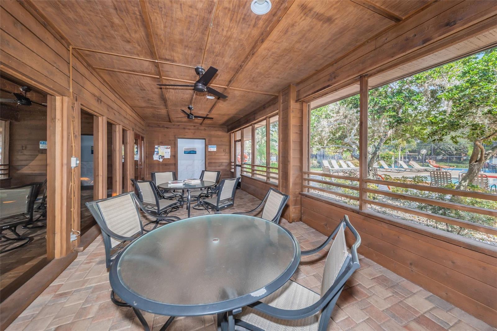 204 LENNOX RD W, PALM HARBOR, FL, 34683