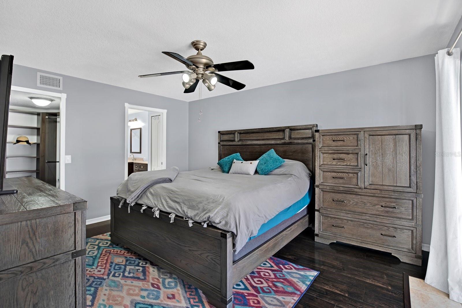 1307 TIMBER TRACE DR, WESLEY CHAPEL, FL, 33543