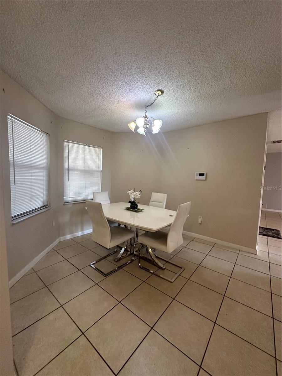 520 CARLSBAD DR, KISSIMMEE, FL, 34758